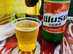 乌苏啤酒-新疆喀什烤肉饭店(红松路店)