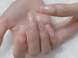 -爱纶美·美甲美睫半永久