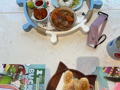 -水桶王国主题餐厅·聚会·生日派对·亲子活动·家庭套餐(亚龙湾希尔顿店)