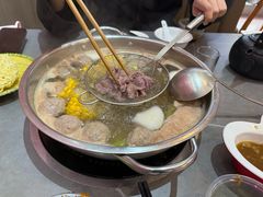 -官塘陈记鱼生·潮汕砂锅粥·牛肉火锅(潮枫路总店)