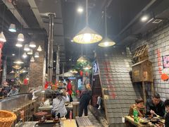 -破瓦寒窑·地摊烤羊排