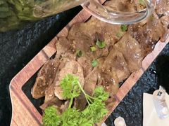 -四斤烤肉(东戴河孟家店)
