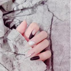 -美奈サロン美甲美睫皮肤管理