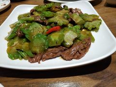 凉瓜炒牛肉-香港表哥茶餐厅(银泰百货店)