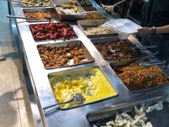 -食里香自助快餐(香槟小镇店)
