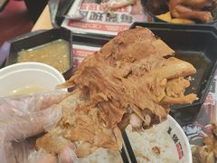 -犟骨头排骨饭•大骨面(弘阳广场店)