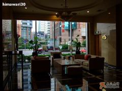 大堂一角-上海浦东假日酒店
