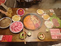 -萍姐火锅·公路夜市(武汉首店)