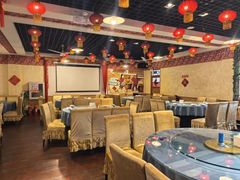-靠山屯东北农家菜(八龙桥雅苑店)