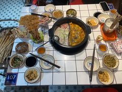 -九街淑芬掌中宝串串公司(内街文化创意园店)