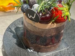 -W COLLECTIVE  DESSERT SHOP
