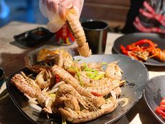 -沪小胖小龙虾(淮海中路旗舰店)