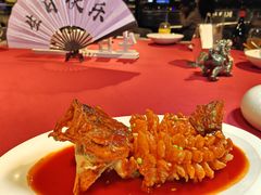 -RIVIERA 松鹤楼(外滩店)