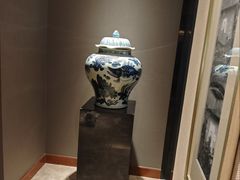 -深圳富苑皇冠假日套房酒店