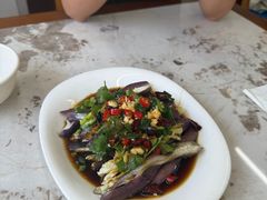 -东北四季饺子王(华山路店)