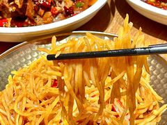 -川堂风·跷脚牛肉·乐山爆炒(宝山日月光店)