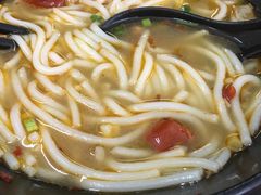 -丫丫桂林米粉(学府店)