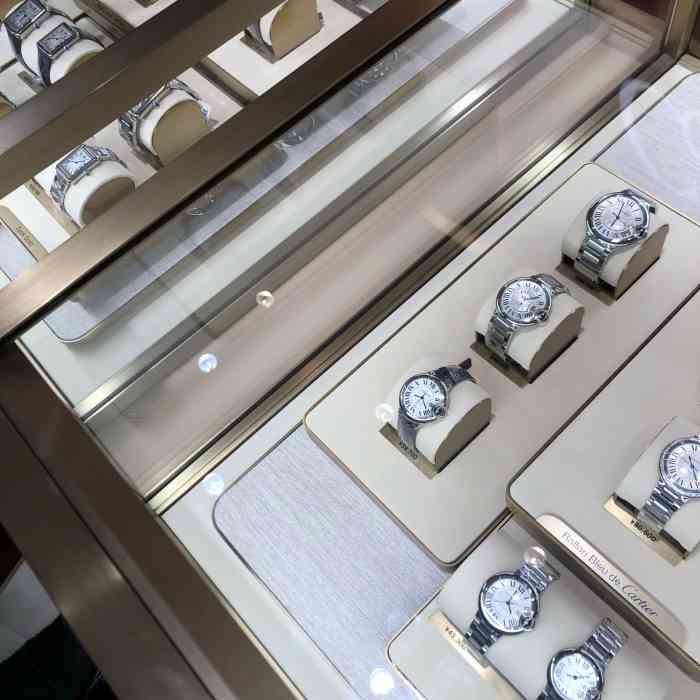 卡地亚(群光广场店"卡地亚的机械表是手表使用中非常普遍的问题.