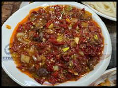 -歹歹的加个面过油肉拌面