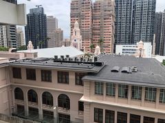 -香港大学