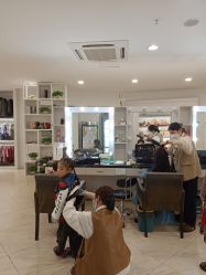 -芳妮豆丁家庭影像馆(宝安店)