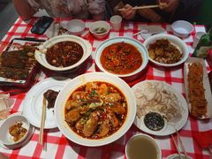 -辣小鲜·南昌大排档(船山路店)