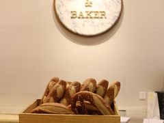 碱水面包-WHEAT&BAKER-麥(凯德来福士店)