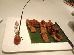 -永恒朗悦酒店(广西大学地铁站大学东路万达广场店)