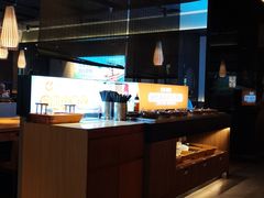 -呷哺呷哺(融创茂店)