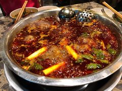 -肖肖酸萝卜鱼火锅(总店)