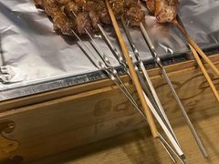 -烤满分·东北烧烤(首经贸店)