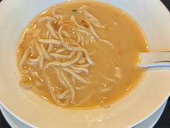 -鲁采LU STYLE(新天地店)