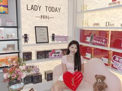 -百联奥特莱斯广场(南京店)