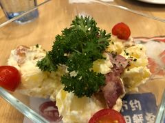 -必胜客(WOW中心城店)