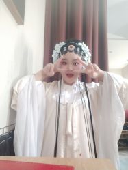 -盘子女人坊生日照·摄影馆(华强店)
