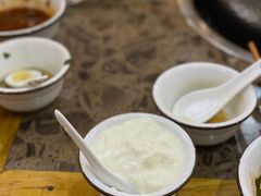 -乳仔牛牦牛汤锅 烤羊排(松潘古城店)