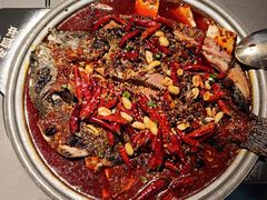 -令狐冲·炭烤活鱼(宝龙店)