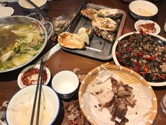 -谢老五跷脚牛肉·非遗传承店