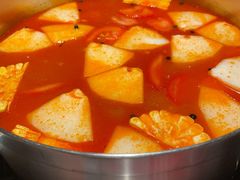 -尚尚仙·酸汤猪手·猪肚鸡火锅(华联万柳购物中心店)