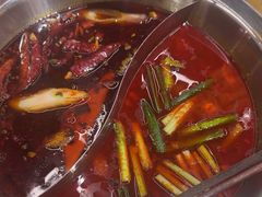 -黔哆哆地摊酸汤火锅(清湖店)