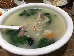 -清真·玛丽亚新疆菜主题餐厅(浙江中路店)