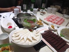 -京鼎香精品火锅(裕城花园店)