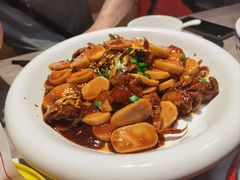 毛蟹炒年糕-王记姚家味·地道苏帮菜(凤凰街店)