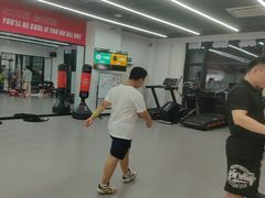 -超减·私教减肥馆(世博店)