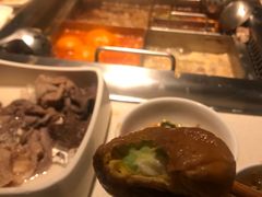 -海底捞火锅鲜切牛肉主题店(长寿路店)