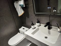 -全悦酒店(广州天河林和西地铁站店)