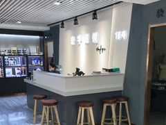 -宏宇眼镜蔡司依视路折扣店(兆佳眼镜城店)