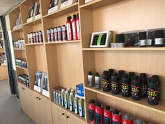 -凯琳汽车服务连锁(蓝天山庄店)