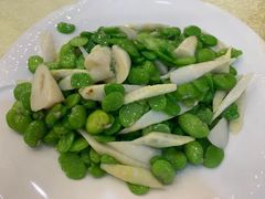 竹笋烧蚕豆-奥华餐厅·老张记(台基厂店)