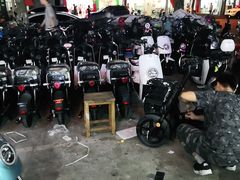 -雅迪电动车(北艾路店)